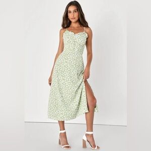 Lulu’s Timeless Touch Green Floral Print A-Line Midi Dress